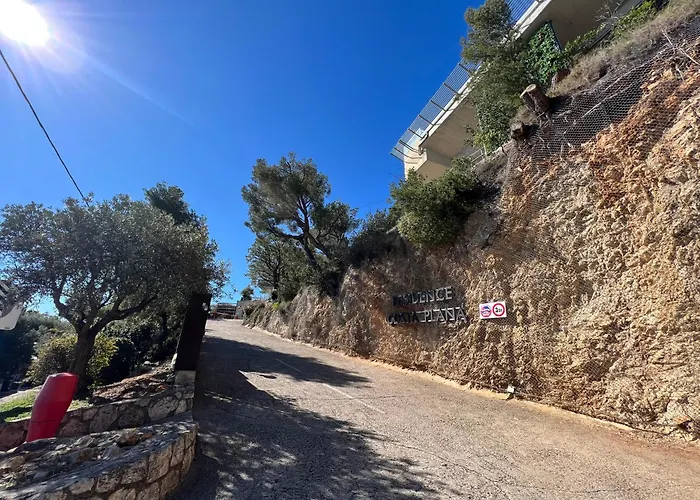 Luxueux Appartement - Vue Mer - Piscine - Free Parking - Monaco