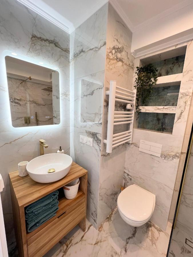 Luxueux - Vue - Piscine - Free Parking - Monaco Apartment *